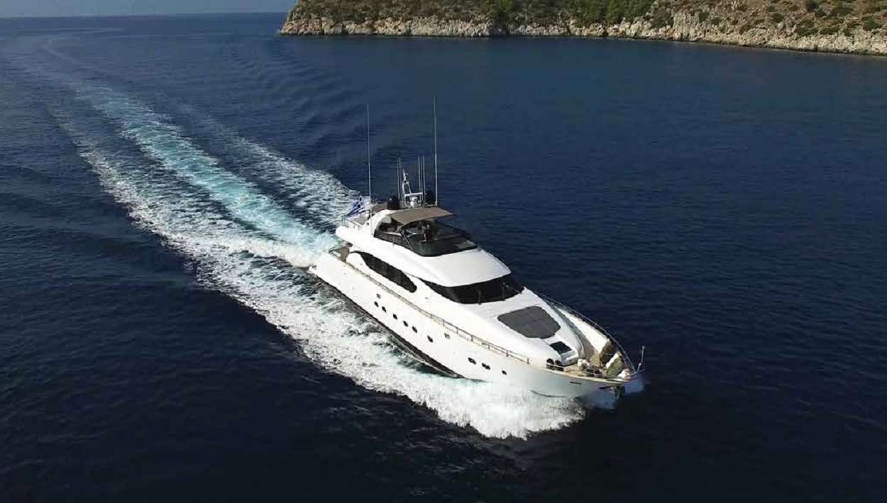 Irene's Crewed Maiora 86 Motoryacht Charter Underway in Greece