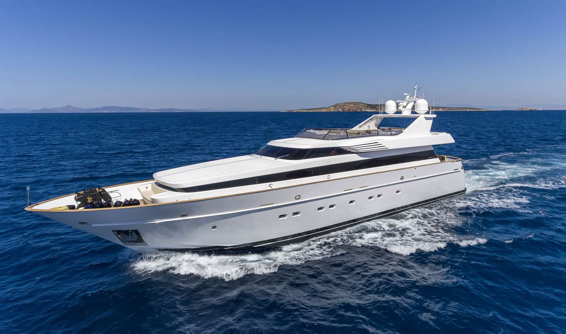 Alexia AV luxury crewed motor yacht charter underway in Greece