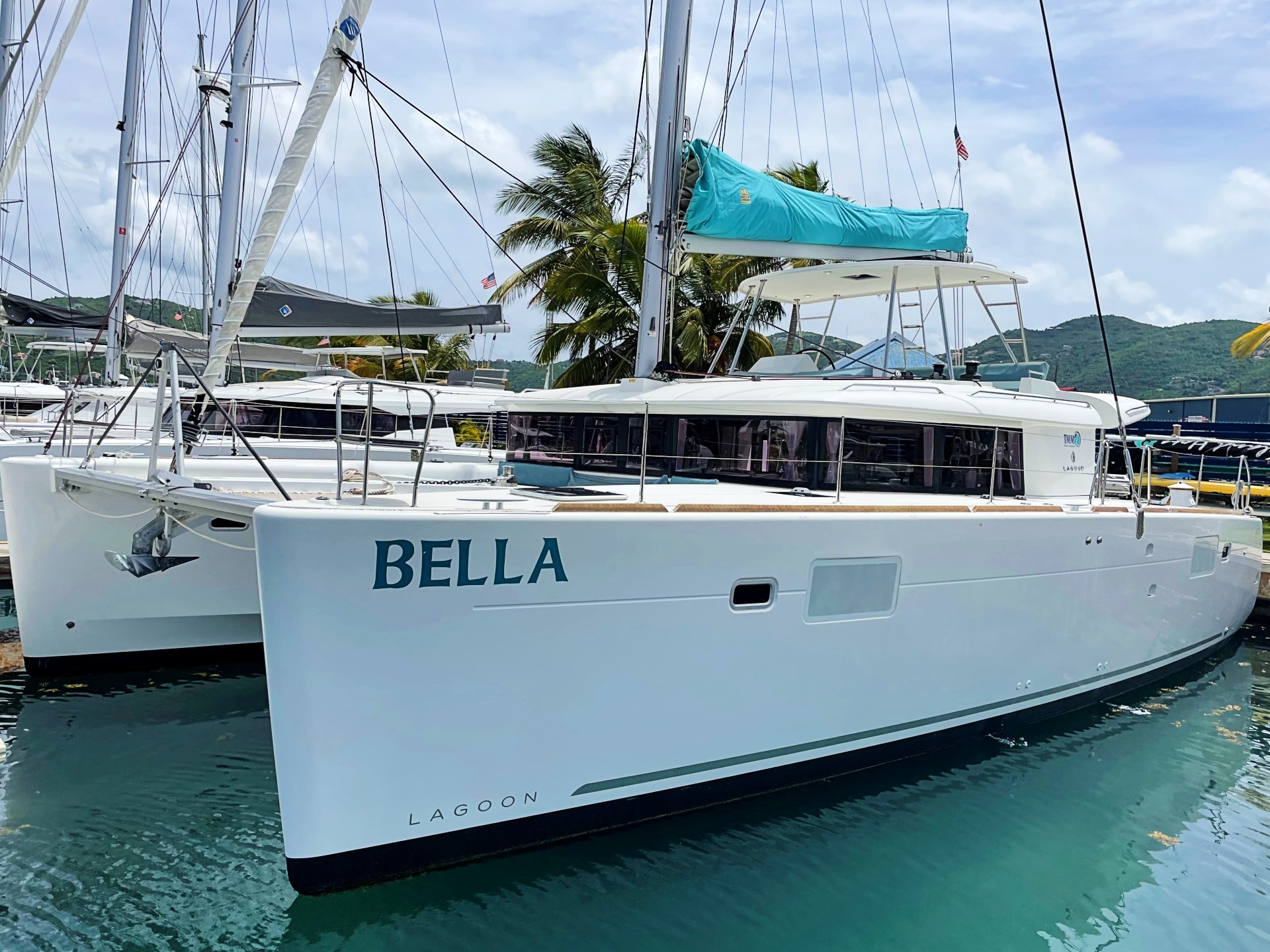 Lagoon 450 F Catamaran Bella in the BVI