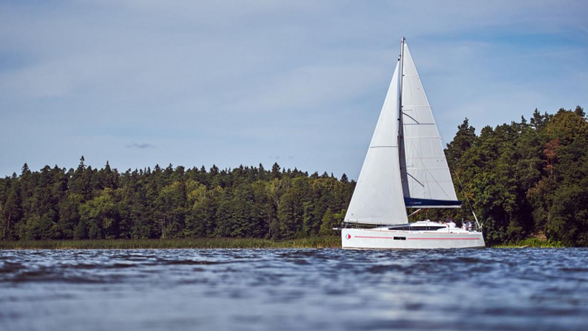 Sun Odyssey 319 Classic Monohull in Procida