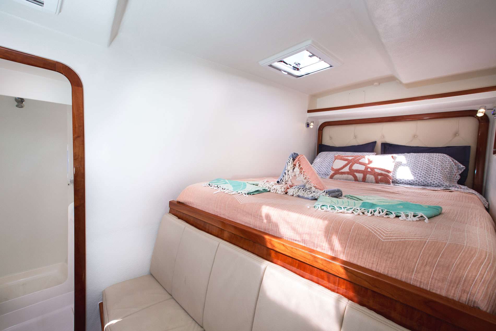 Tahina Crewed Yacht Charter Guest Cabin