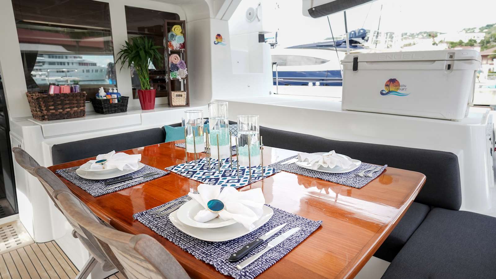 Southern Comfort Crewed Catamaran Table Setting