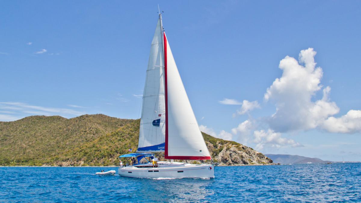 Sunsail 47 Classic Monohull in Sardinia