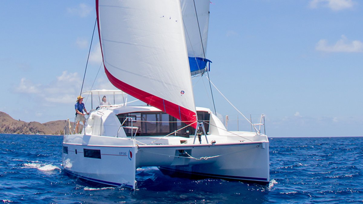 Sunsail 404 Premier Catamaran in Dubrovnik