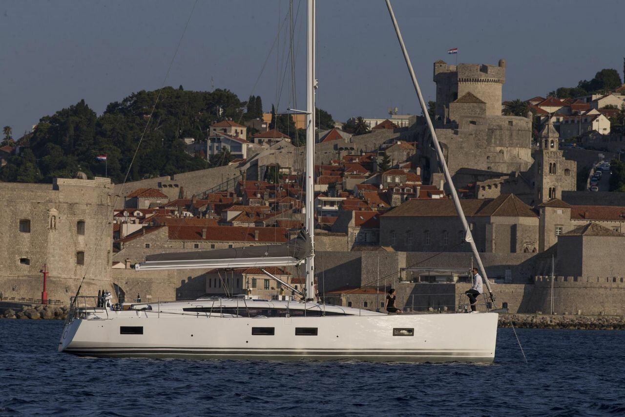 Jeanneau 54 Monohull Silver Girl in the BVI