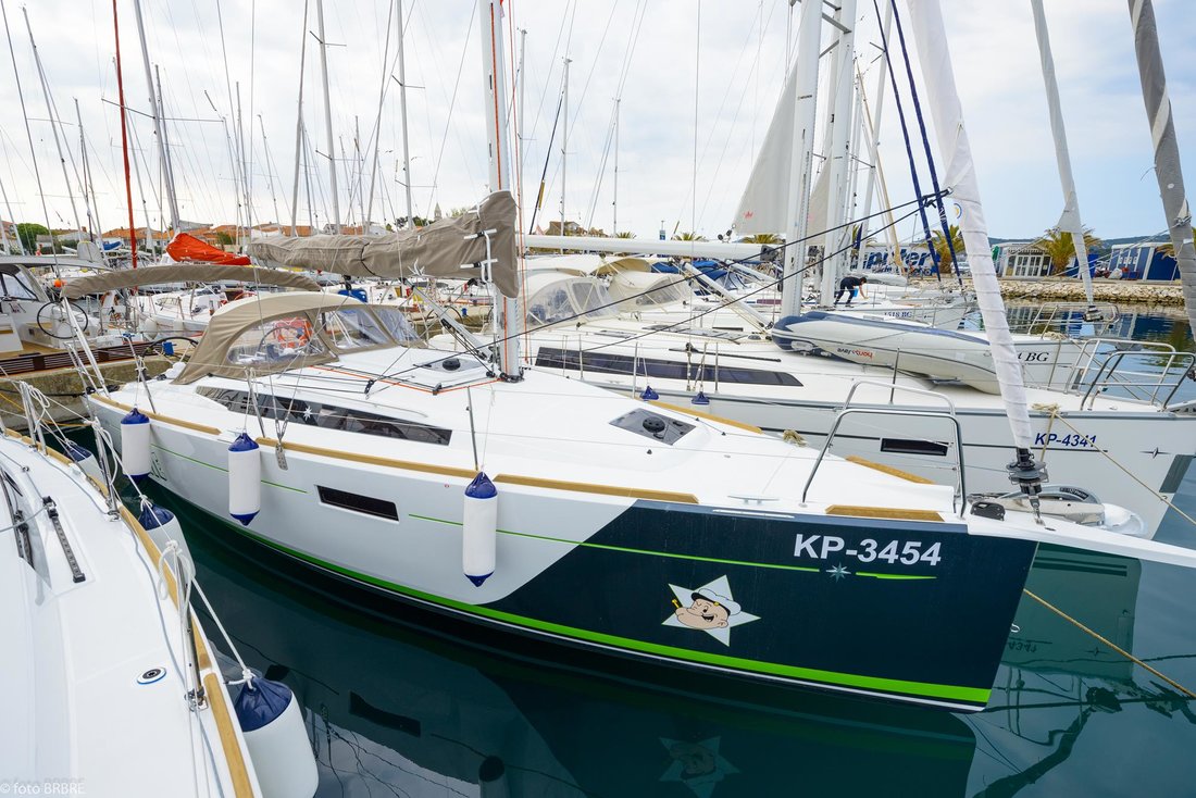 Sun Odyssey 349 Image 9