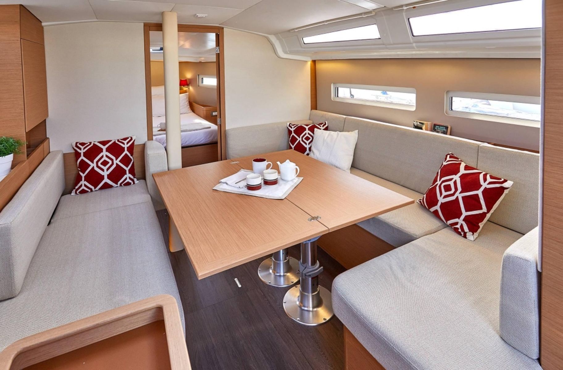 Sun Odyssey 410 - 3 cab. Image 9
