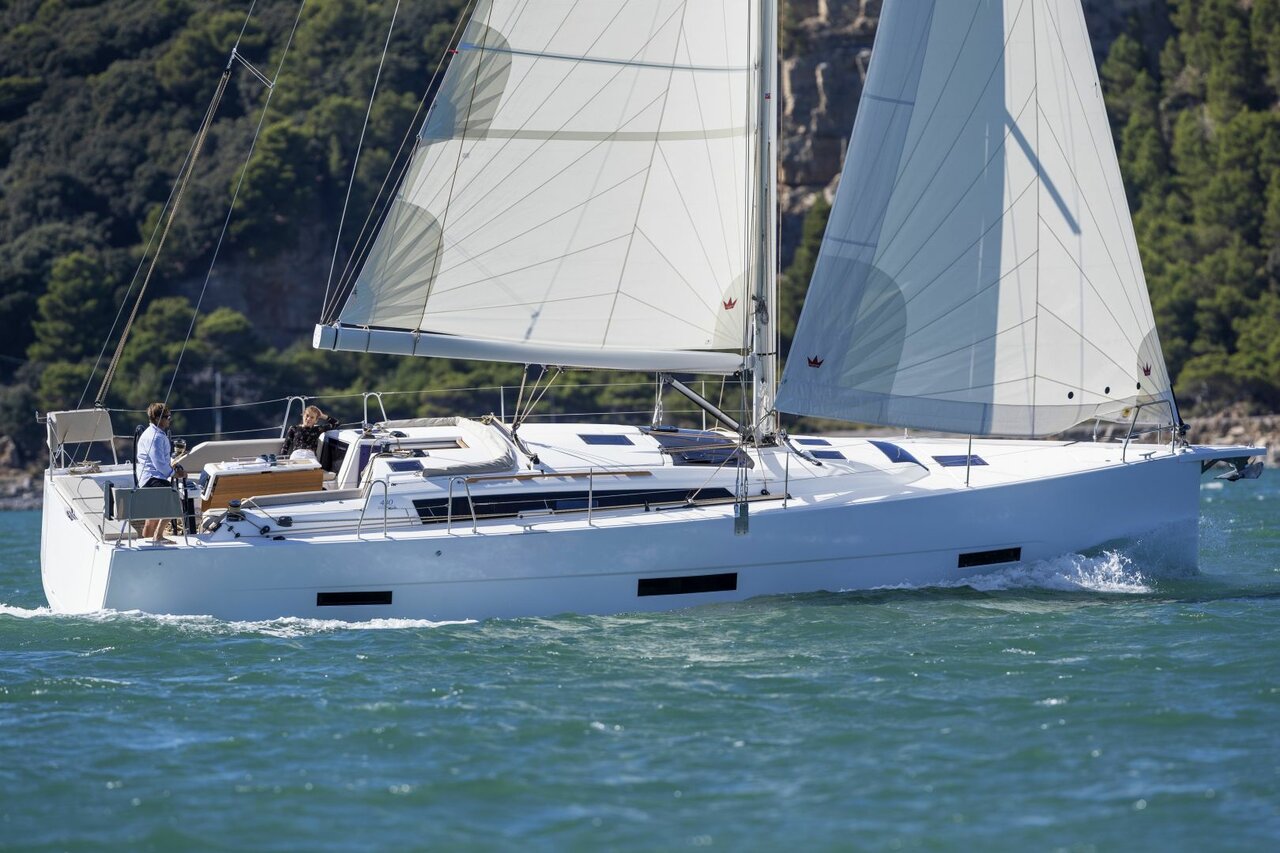 Dufour 430 Monohull Ollie in USVI