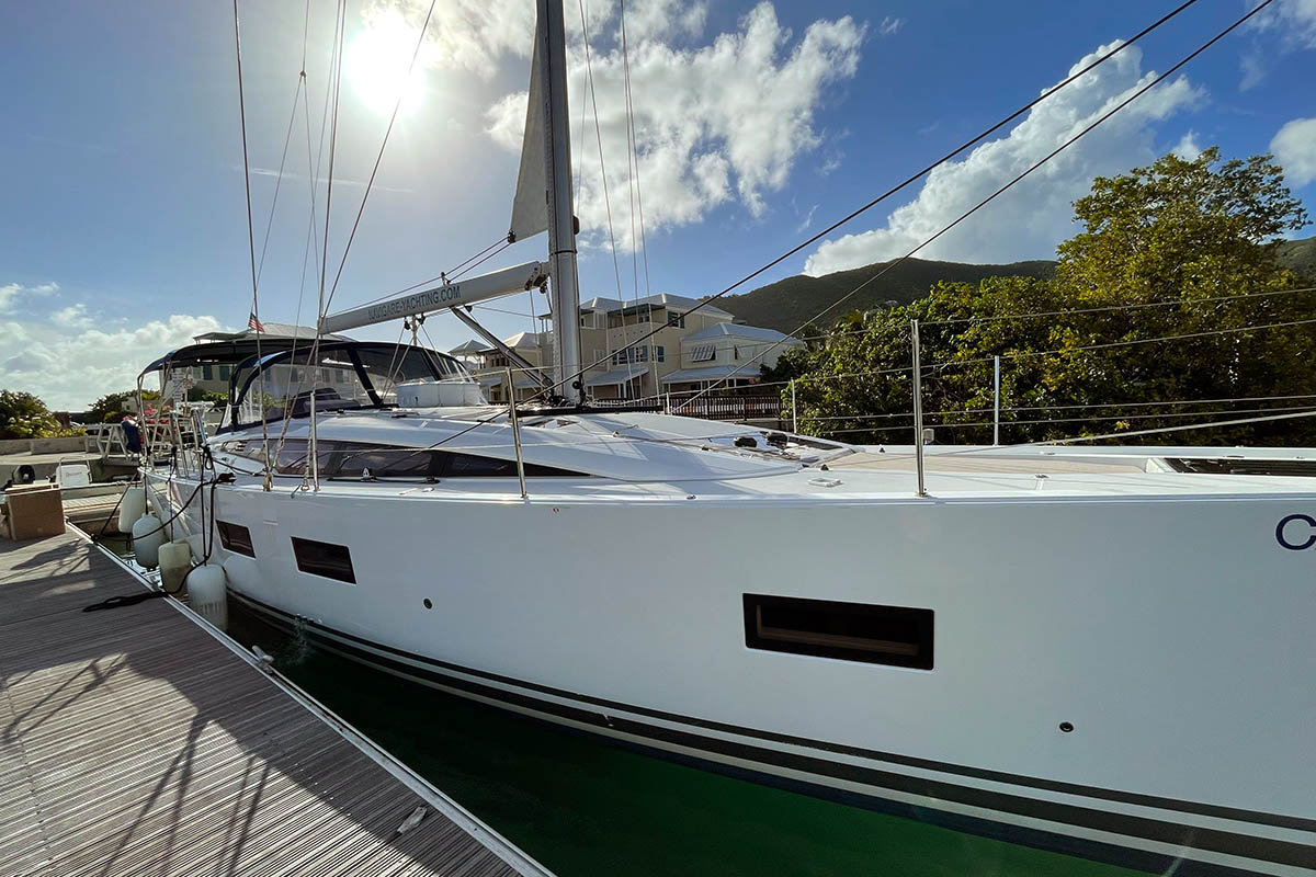 Jeanneau 54 Monohull Calesi in the BVI