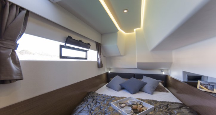 Fountaine Pajot MY37 Cat Image 8