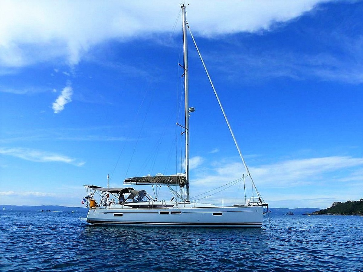 Jeanneau Sun Odyssey 469 Silver Girl Monohull in the BVI