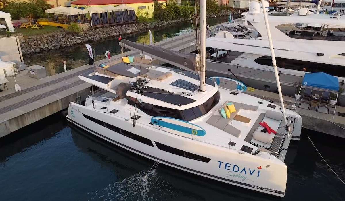 Tedavi crewed aura 51 catamaran charter docked in the Virgin Islands