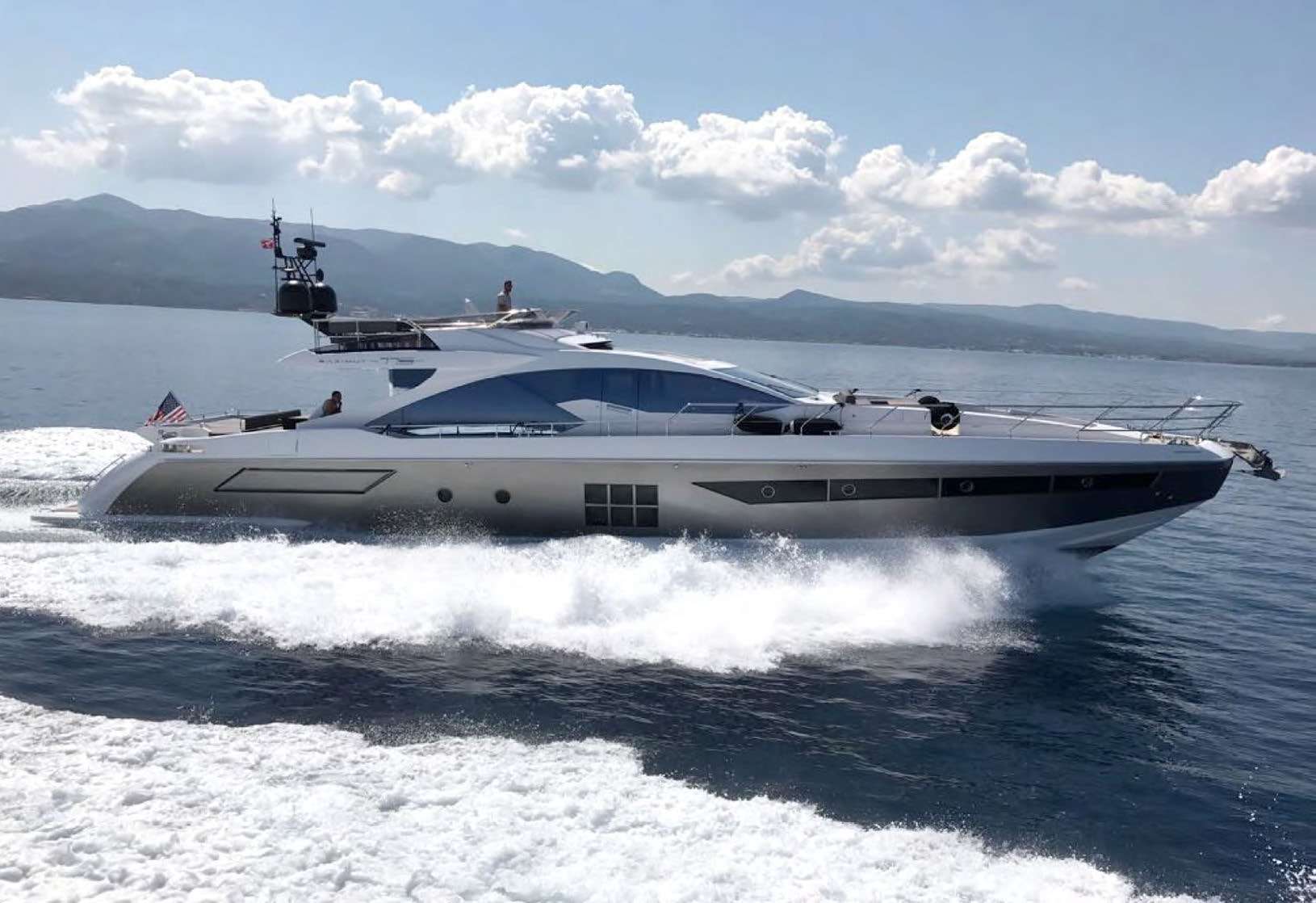 Makani Crewed Azimut 77S Motoryacht Charter Cruising in Greece