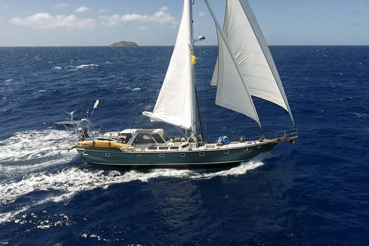 Kai Crewed Yacht Charter Sailing the Caribbean