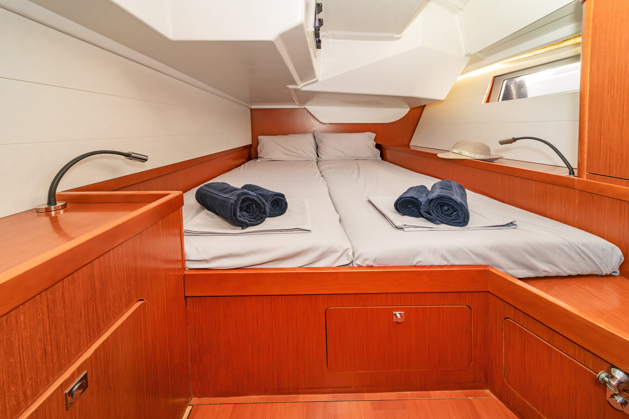 Oceanis 48 - 5 cab. Image 5