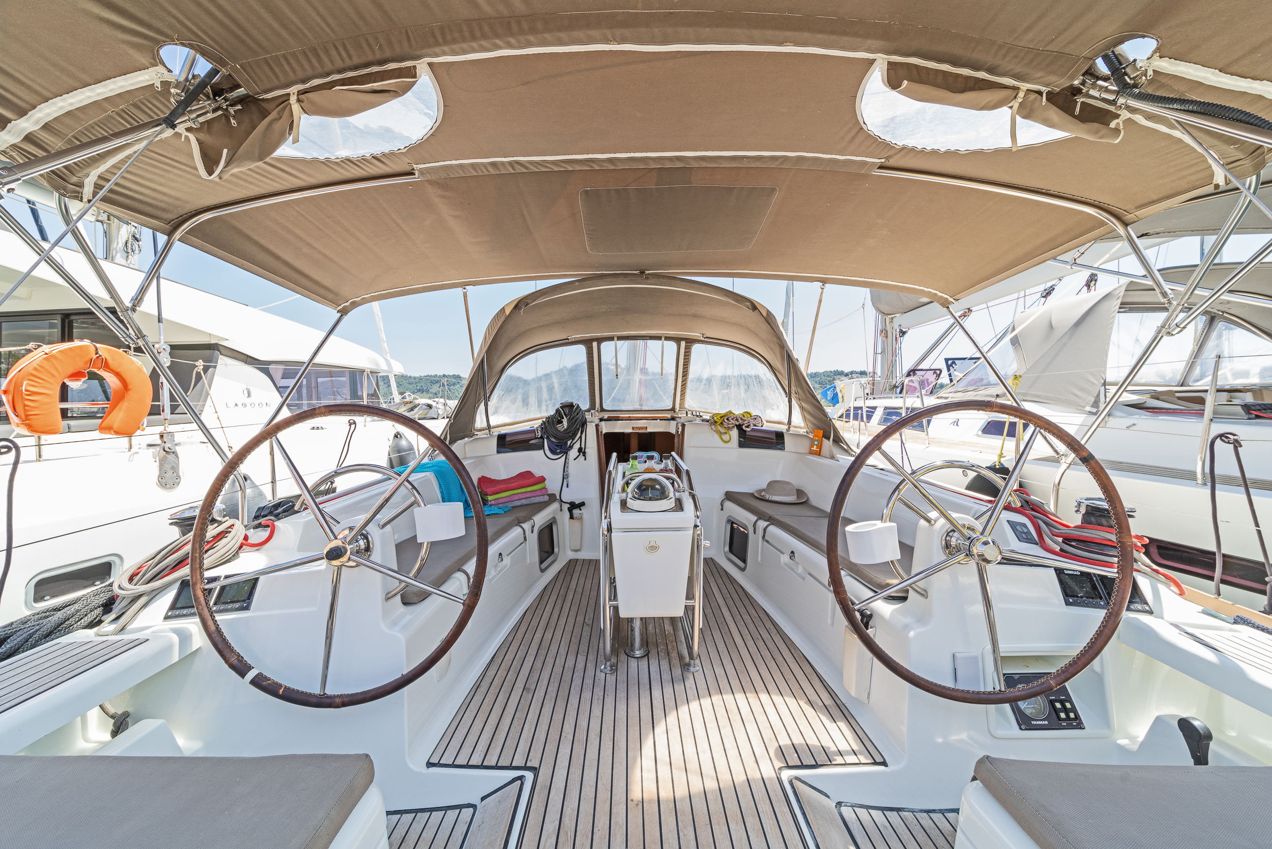 Sun Odyssey 439 Image 6