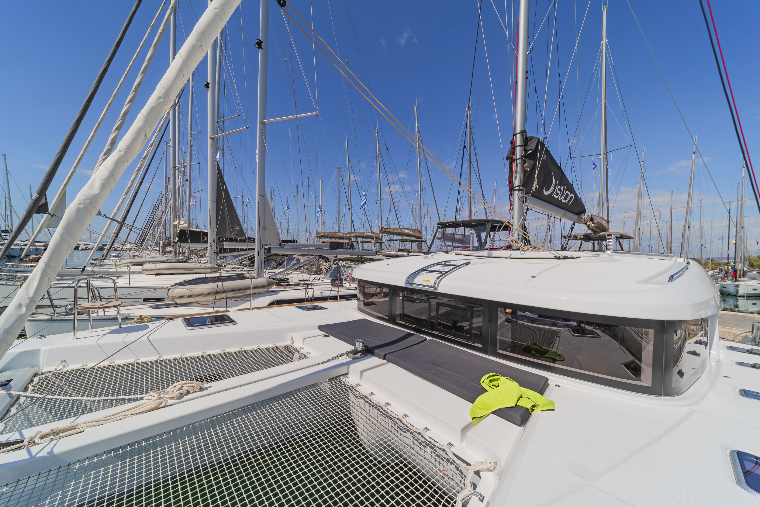 Lagoon 40 - 4 + 2 cab Image 13