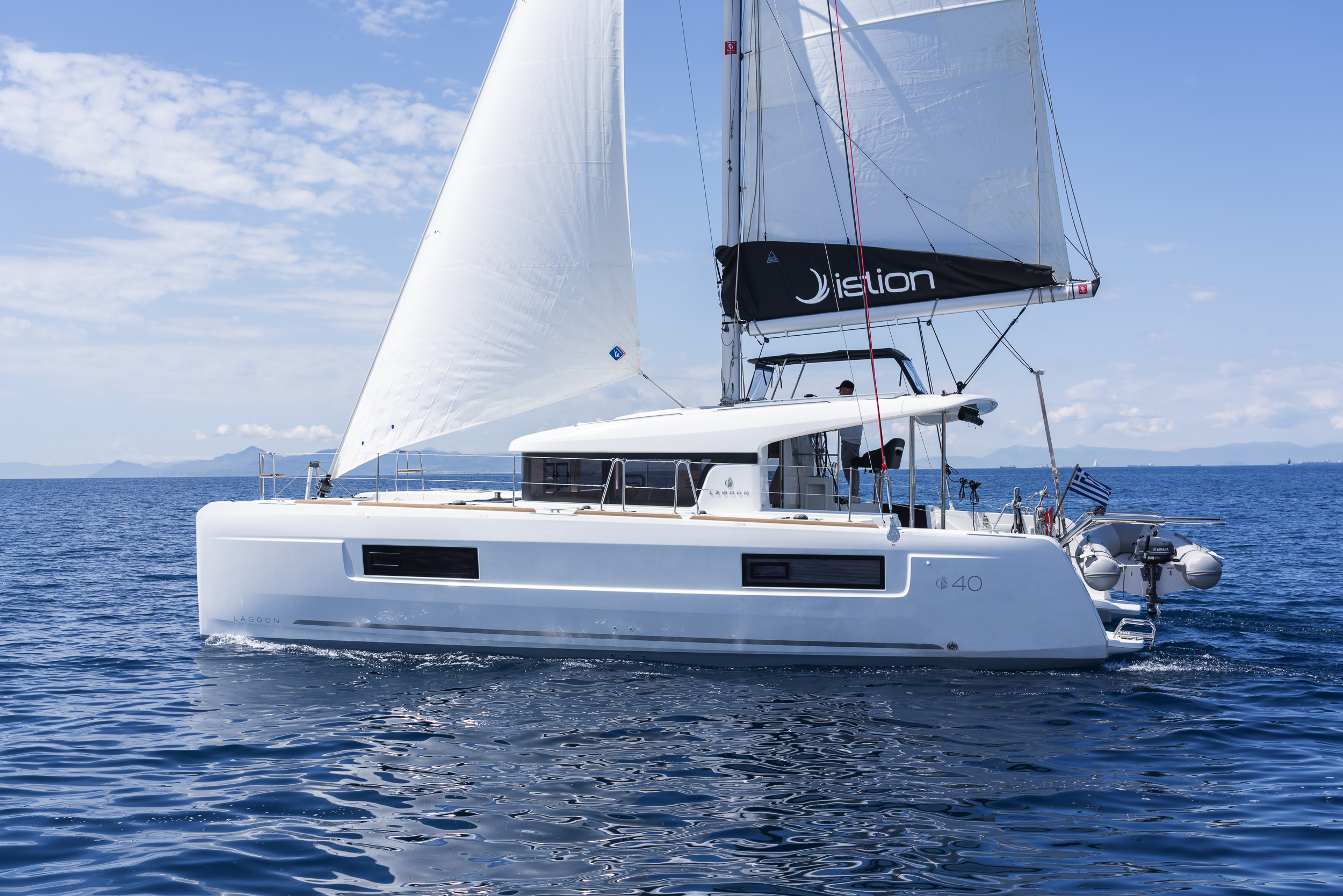 Lagoon 40 - 4 + 2 cab Image 17