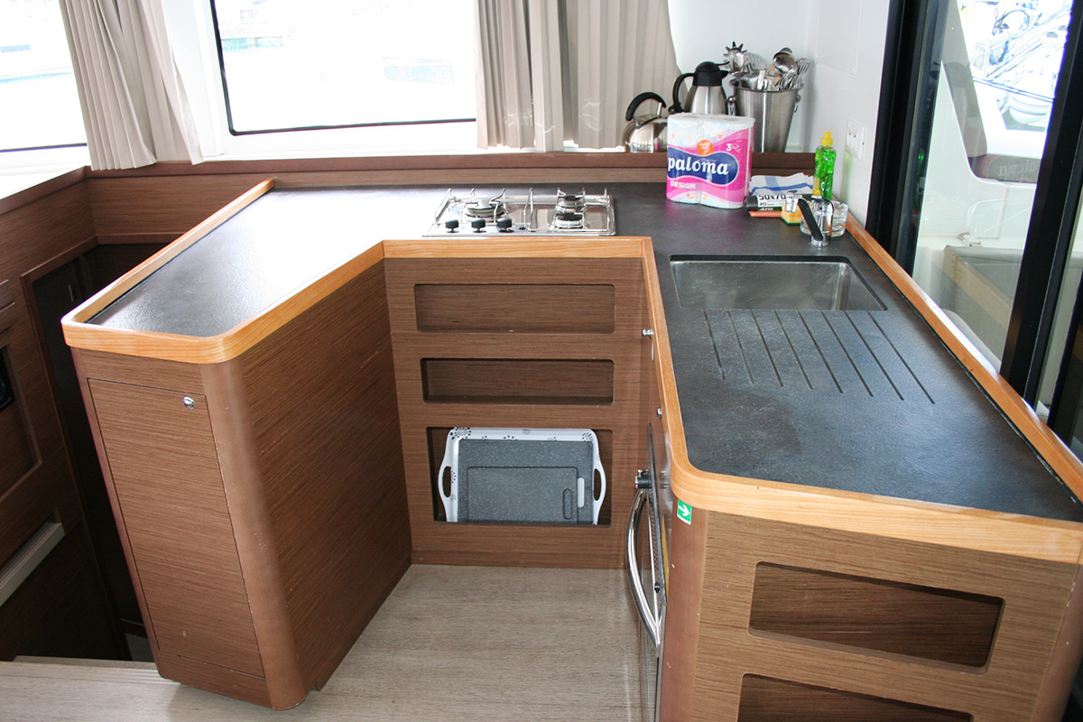 Lagoon 42 - 4 + 2 cab. Image 13