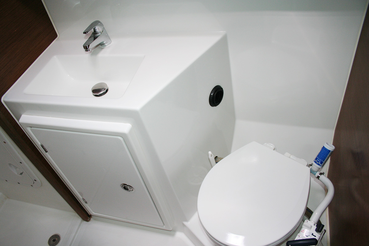 Lagoon 42 - 4 + 2 cab. Image 20