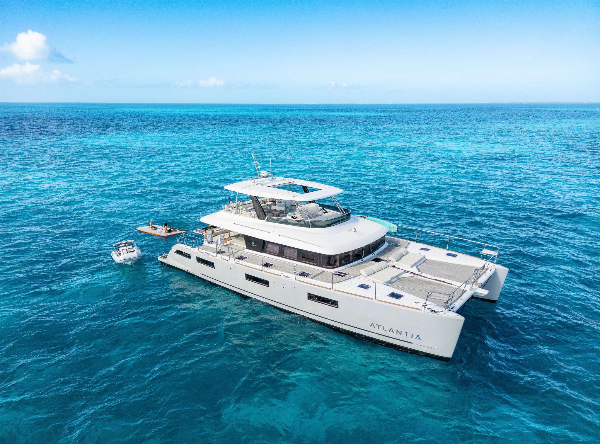 Atlantia Crewed Lagoon 630 Powercat Discount of $3000 Cruising the Bahamas.
