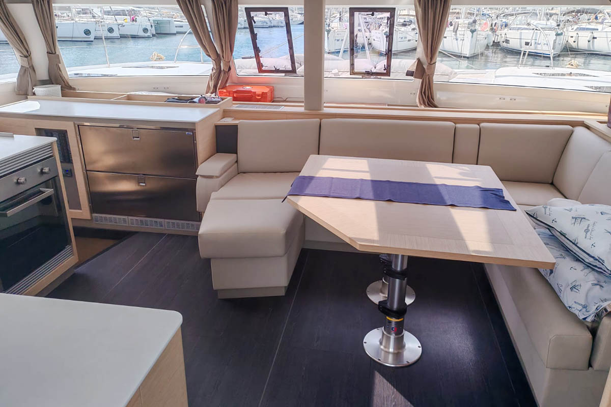 Fountaine Pajot Tanna 47 - 5 + 1 cab. Image 7