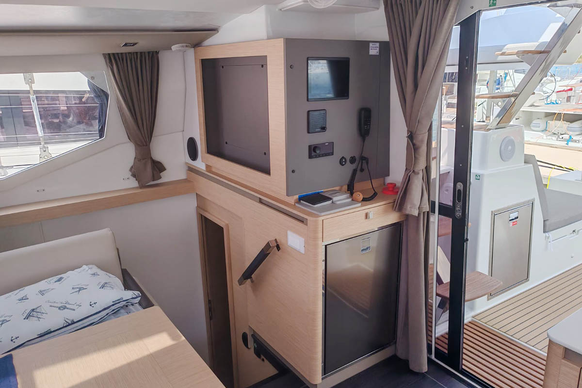 Fountaine Pajot Tanna 47 - 5 + 1 cab. Image 9
