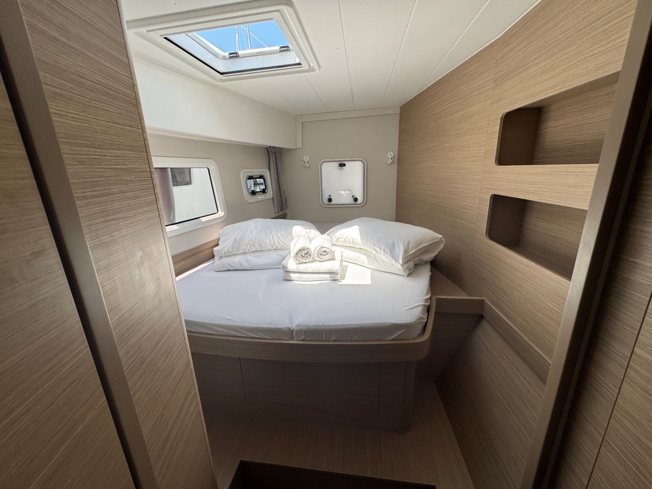 Lagoon 42 - 4 cab. Image 11