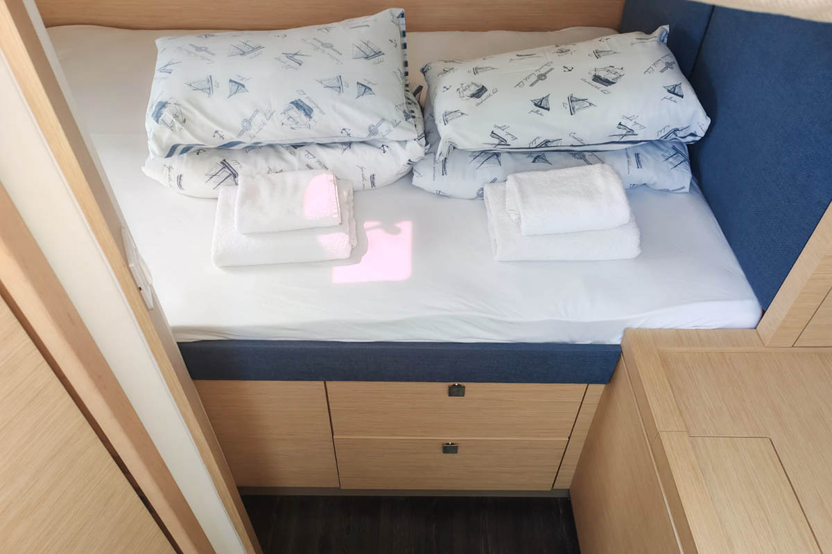 Fountaine Pajot Tanna 47 - 5 + 1 cab. Image 13