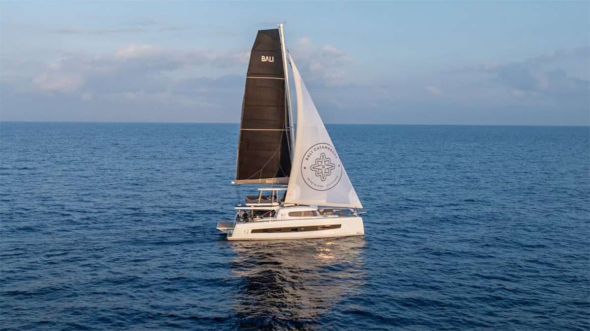 No Rush Crewed Bali 5.2 Catamaran Charter from St. Thomas for 10 guests.